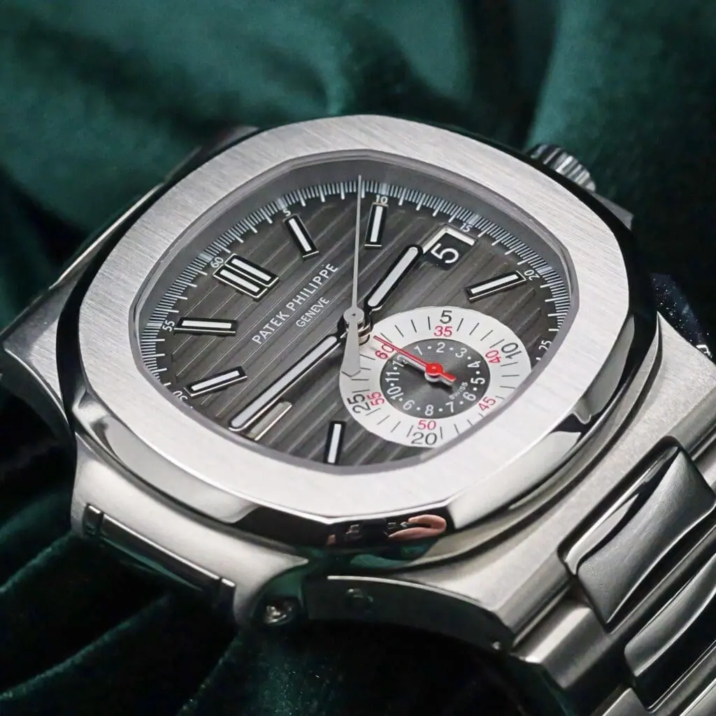 Patek Philippe Nautilus Chronograph 40.5mm Black/Grey Gradient Dial Stainless Steel MINT CONDITION COMPLETE SET 5980/1A-014