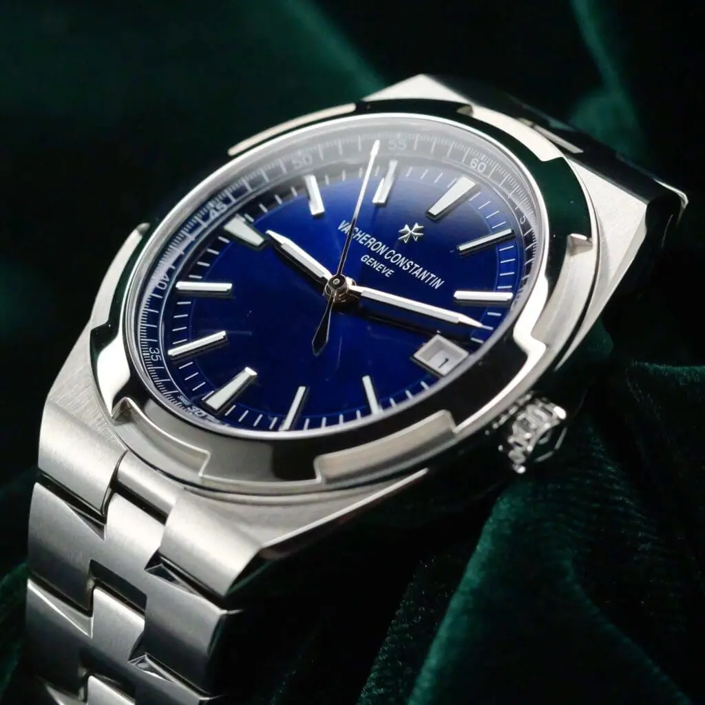 Vacheron Constantin Overseas Blue Dial Stainless Steel 41mm MINT CONDITION COMPLETE SET 4500V/110A-B128