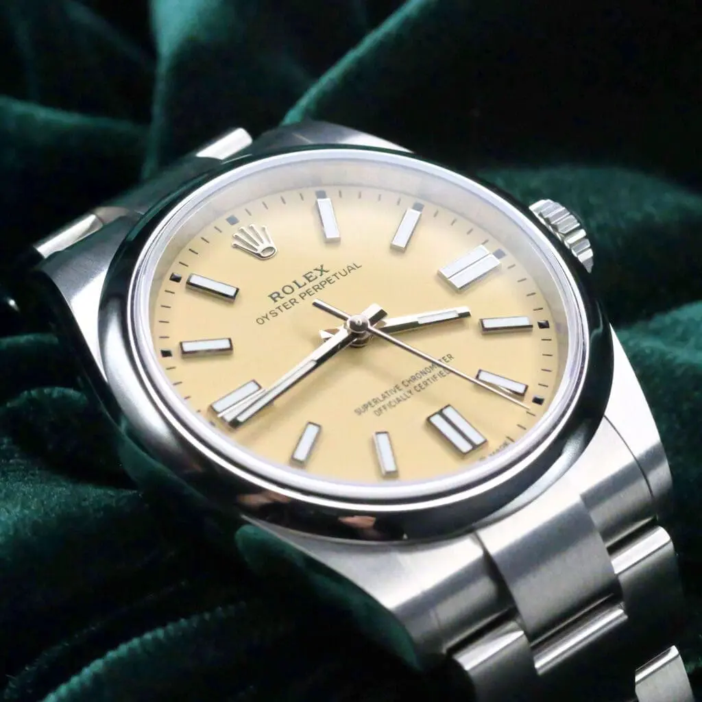 2025 NEW UNWORN Rolex Oyster Perpetual 41 Beige Dial Stainless Steel COMPLETE SET 134300-0007