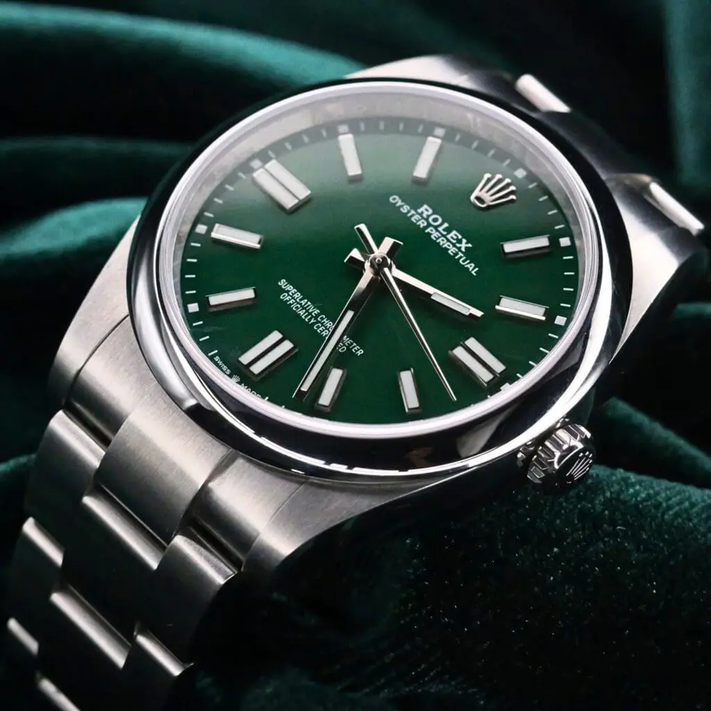 Rolex Oyster Perpetual 41 Green Dial Stainless Steel Oyster Bracelet MINT CONDITION COMPLETE SET 124300-0005