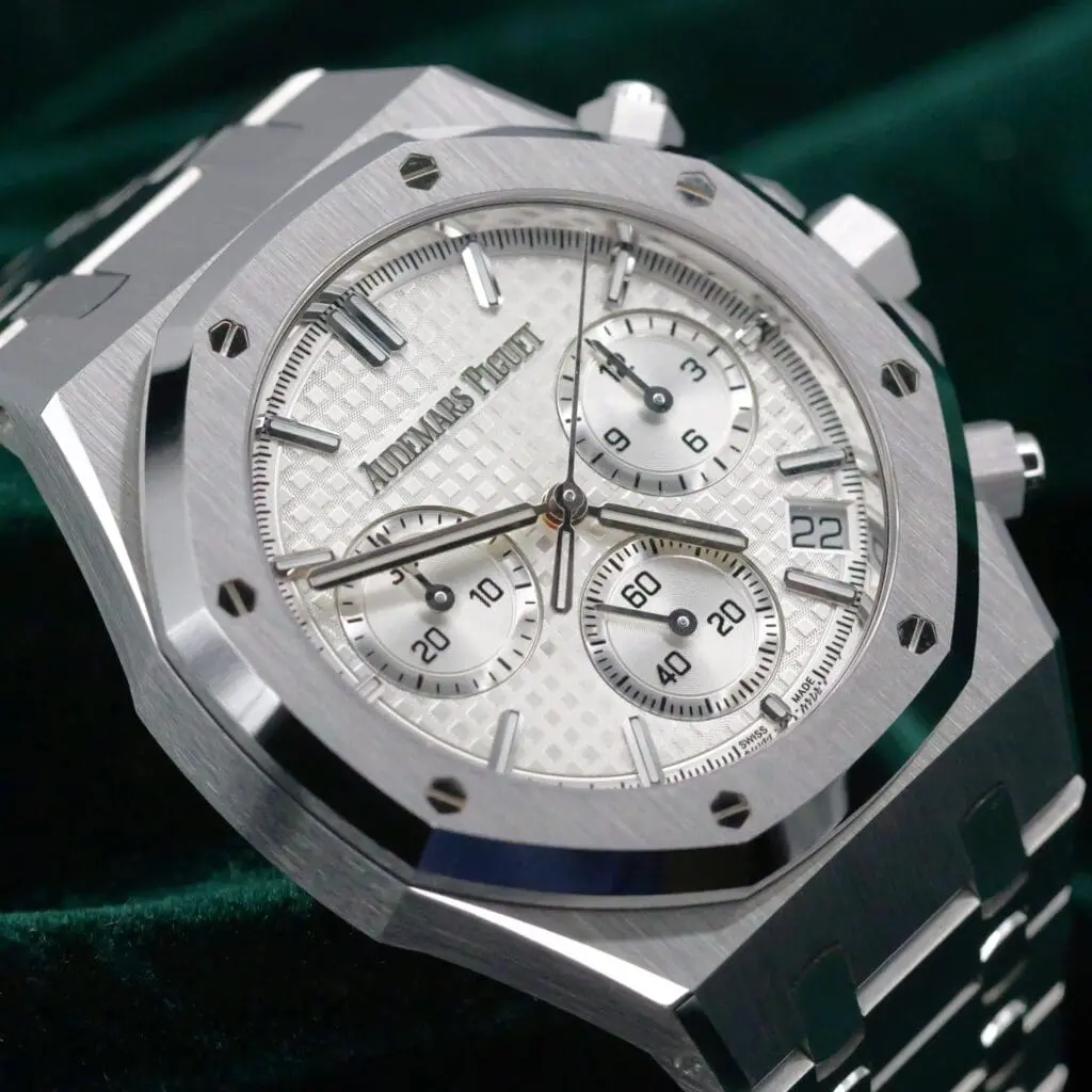Audemars Piguet Royal Oak Chronograph 41mm White Dial Stainless Steel MINT COMPLETE SET 26240ST.OO.1320ST.07