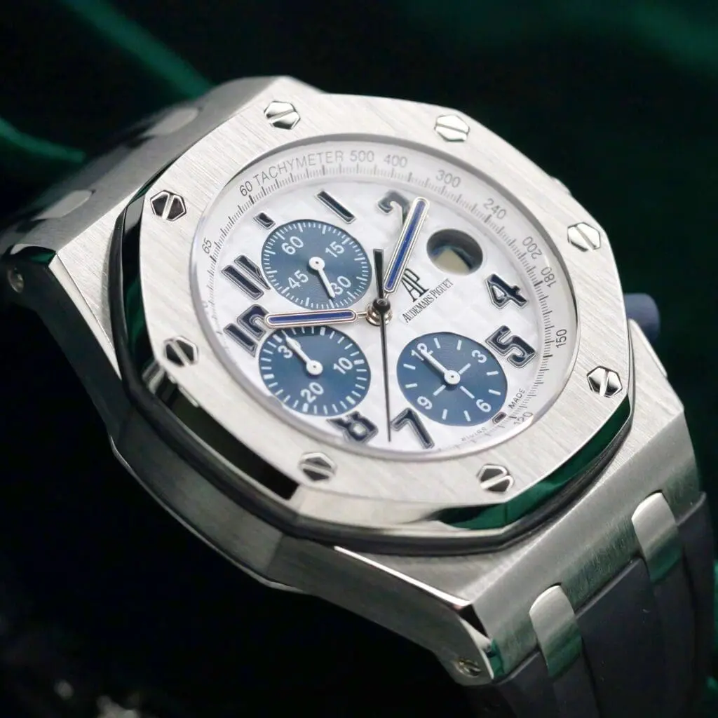 Audemars Piguet Royal Oak Offshore Chronograph "Navy Panda" White Dial Navy Subdials Black Rubber Strap Stainless Steel 42mm MINT CONDITION 26170ST.OO.D305CR.01