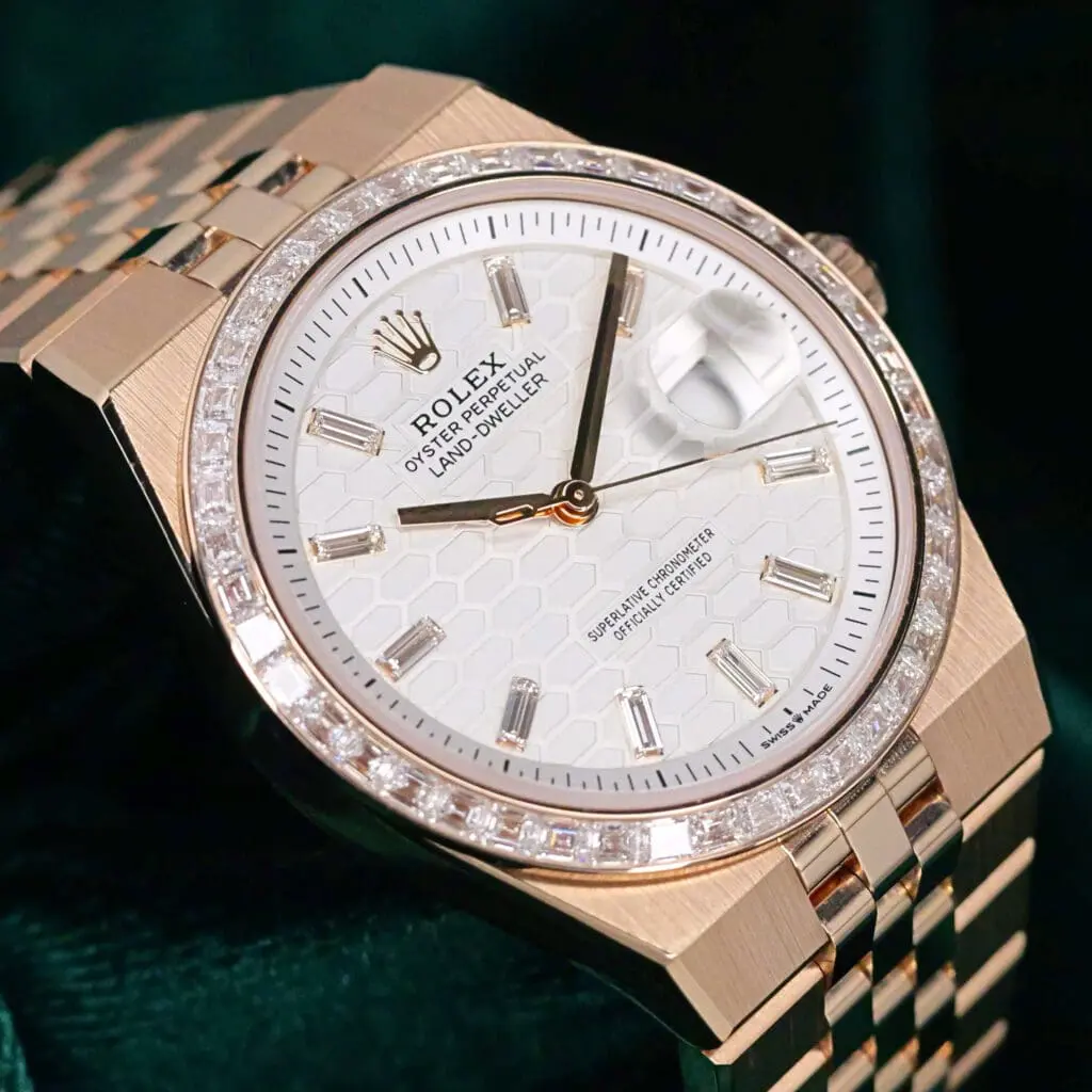 2026 NEW UNWORN Rolex Land Dweller White Honeycomb Motif Baguette Dial Diamond-Set Bezel Flat Jubilee Bracelet 18k Rose Gold 36mm COMPLETE SET 127285TBR