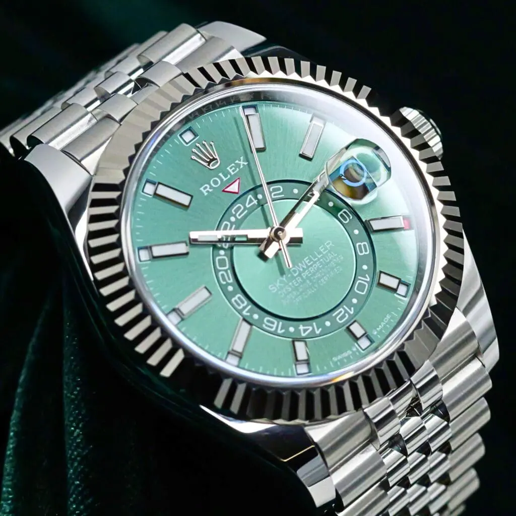 Rolex Sky-Dweller Green Dial 18K White Gold Fluted Bezel Jubilee Bracelet Stainless Steel 42mm MINT COMPLETE SET 336934