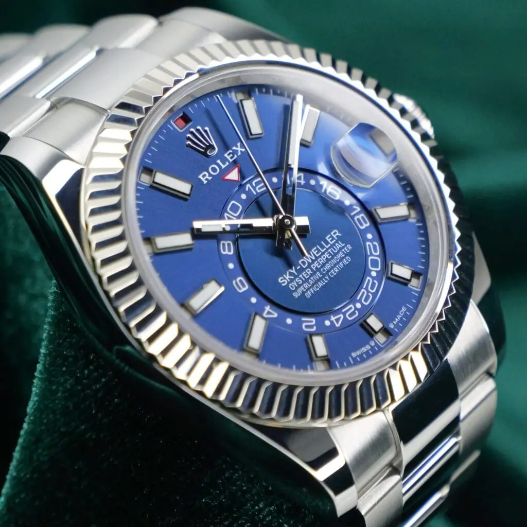 Rolex 2026 NEW UNWORN Sky-Dweller Blue Dial 18K White Gold Fluted Bezel Stainless Steel 42mm 336934