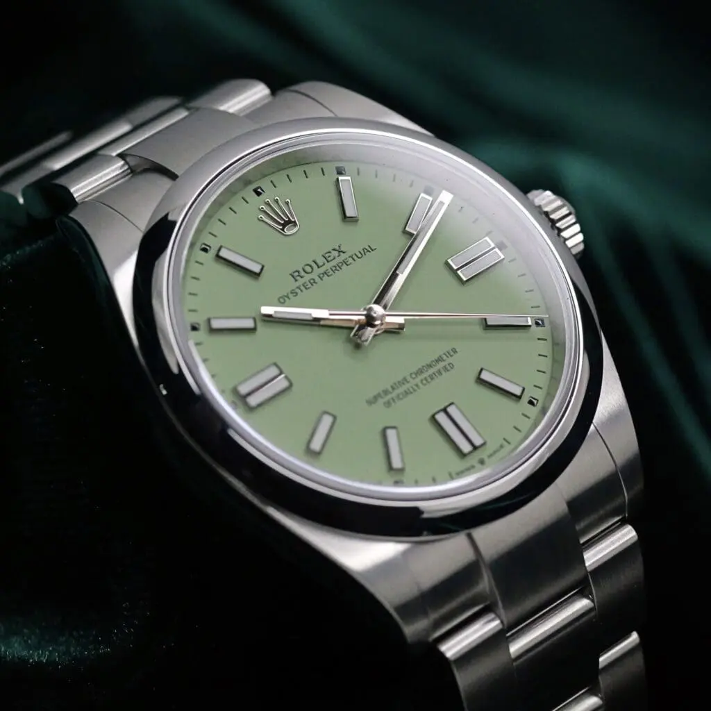 Rolex Oyster Perpetual  Pistachio Green Dial Stainless Steel 41mm MINT CONDITION COMPLETE SET 134300