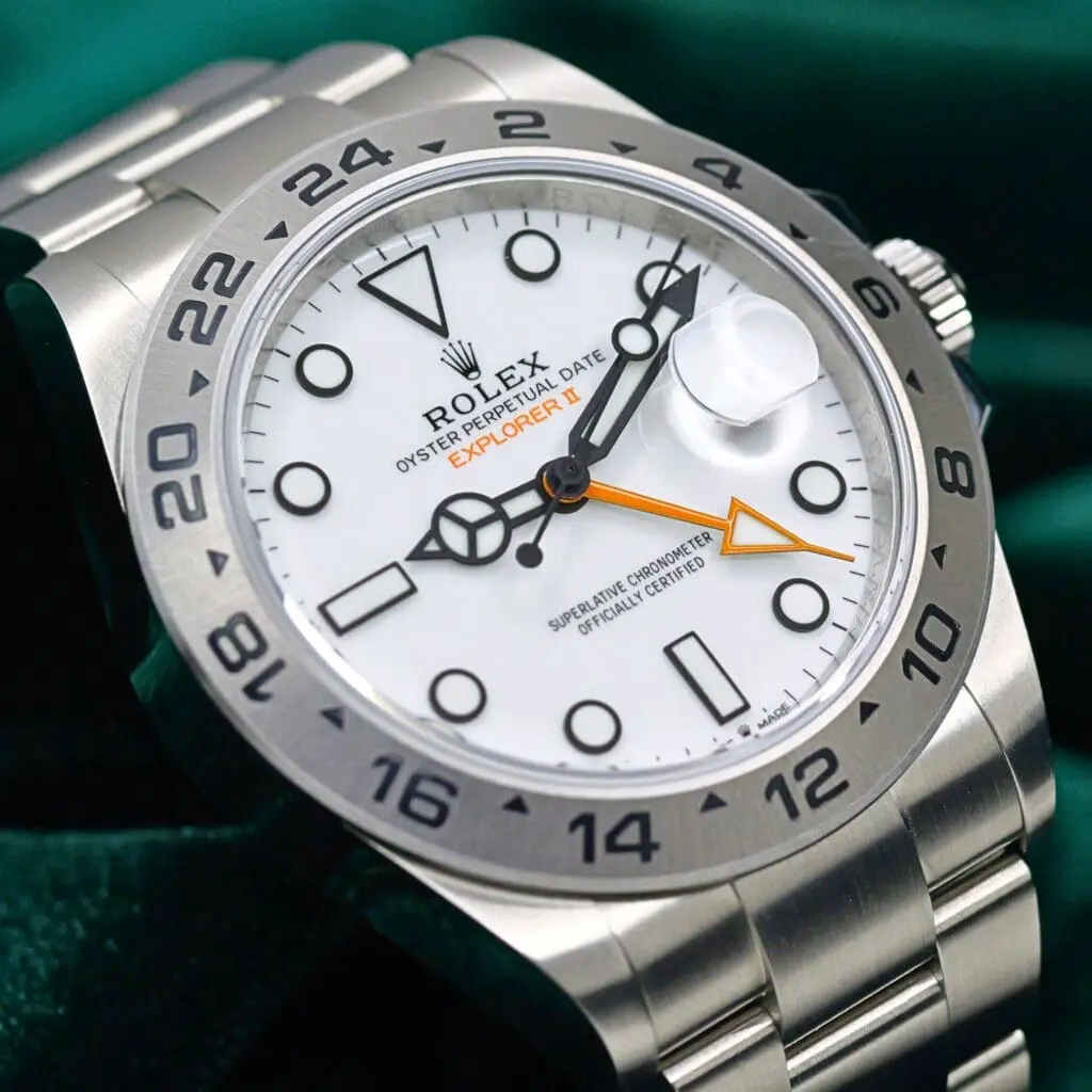 2026 NEW UNWORN Rolex Explorer II "Polar" White Dial 42mm COMPLETE SET 226570