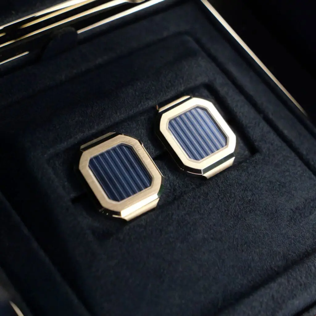 2026 NEW UNWORN Patek Philippe Nautilus Cufflinks Blue Sunburst Center Black Gradient Rim 18K White Gold 205.9057G-014