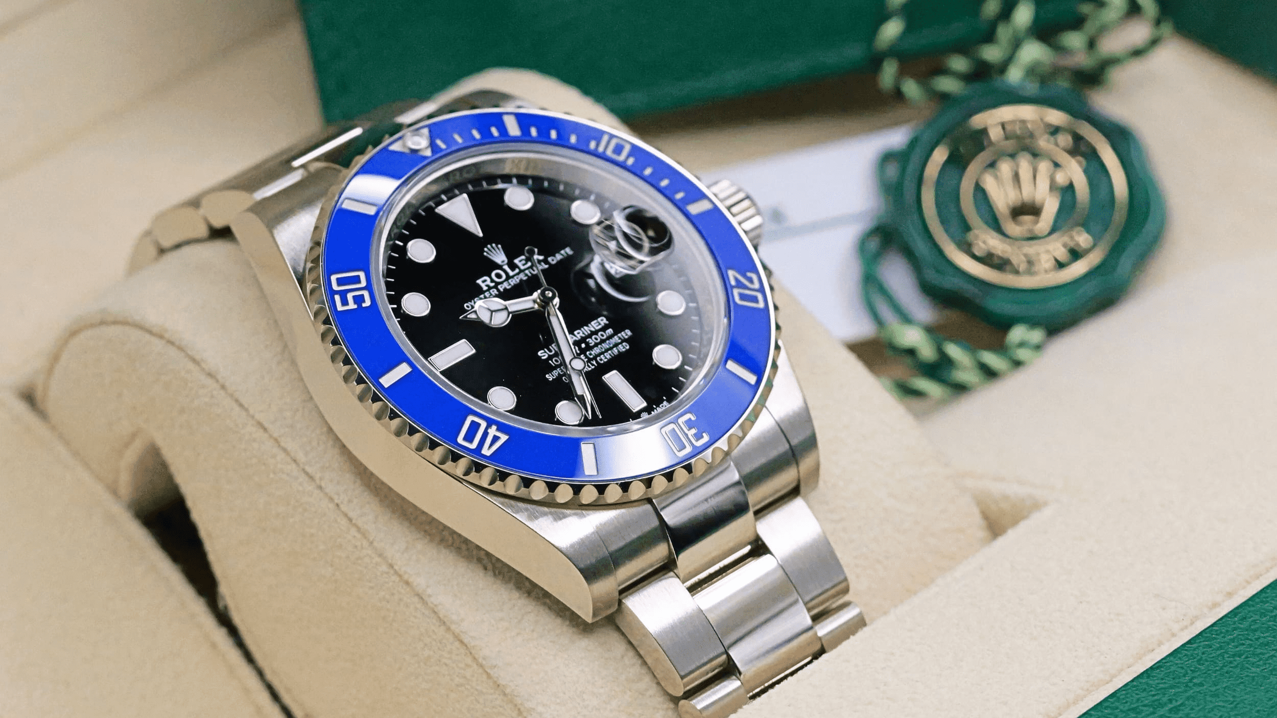 Rolex Submariner "Cookie Monster" 126619LB