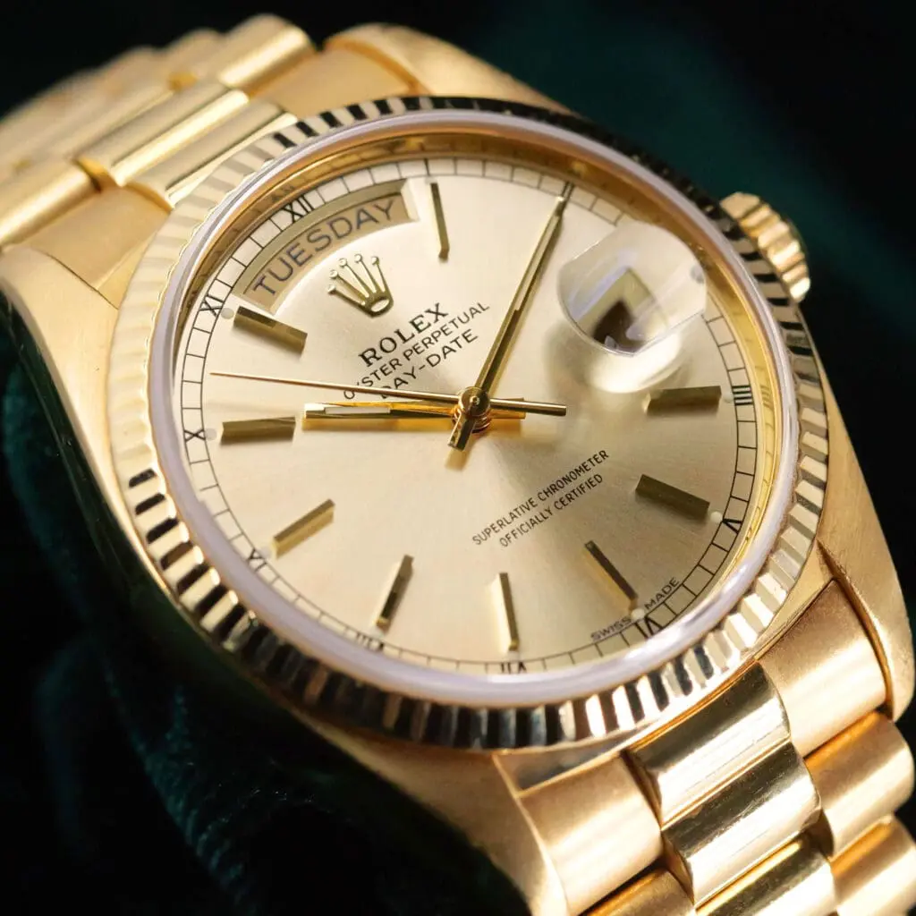 Rolex Day-Date Champagne Dial Fluted Bezel President Bracelet 18k Yellow Gold 36mm MINT CONDITION 18038