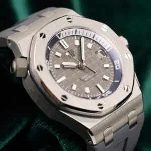 Audemars Piguet Royal Oak Offshore Diver Grey Dial Blue Inner Bezel Grey Rubber Strap Stainless Steel 42mm MINT CONDITION COMPLETE SET 15720ST.OO.A009CA.01