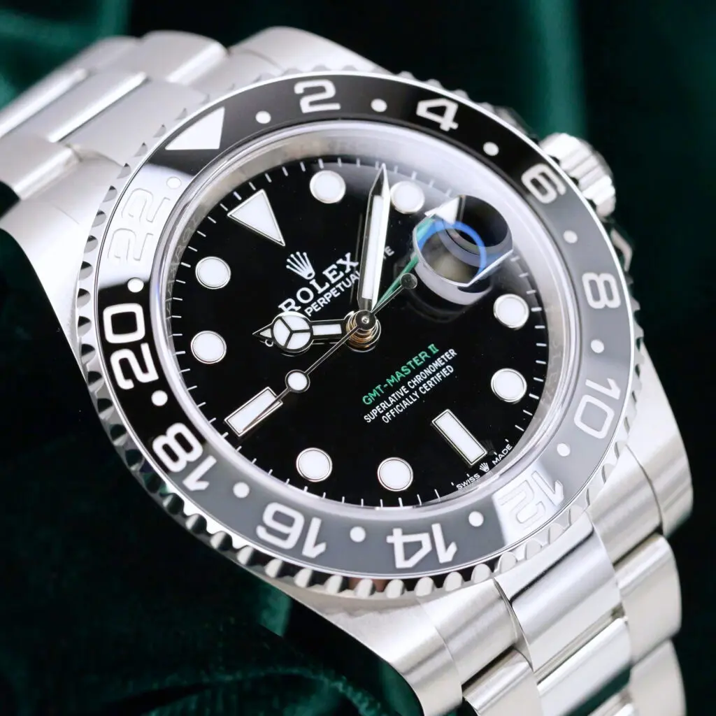 2026 NEW UNWORN Rolex GMT-Master II Bruce Wayne Black Dial Grey and Black Ceramic Bezel Stainless Steel Oyster Bracelet 40mm COMPLETE SET 126710GRNR-0004