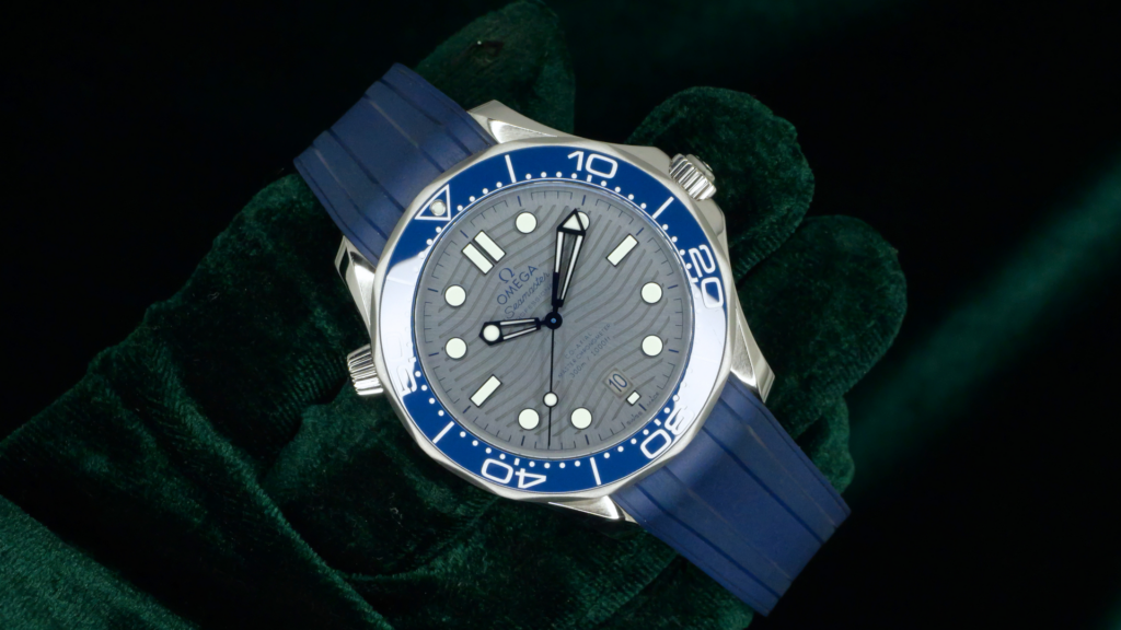 Omega Seamaster Diver 210.32.42.20.06.001 - Face & Dial
