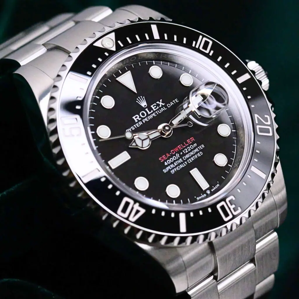 Rolex Sea-Dweller "Red Letter" Black Dial Black Cerachrom Bezel Oyster Bracelet Stainless Steel 43mm MINT CONDITION COMPLETE SET 126600