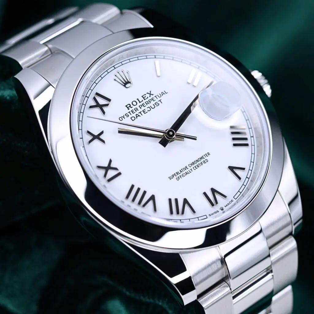 2026 NEW UNWORN Rolex Datejust 41 White Roman Dial Smooth Bezel Oyster Bracelet Stainless Steel 41mm COMPLETE SET 126300-0027