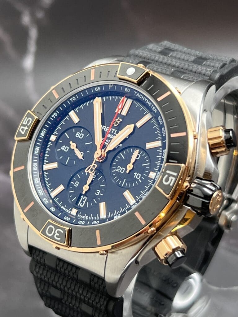 Breitling Super Chronomat B01 44 Rose Gold Bezel UB0136 Unworn Full Set