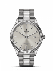 Tudor Style 41 Stainless Steel / Fluted / Silver / Bracelet 12710-0001