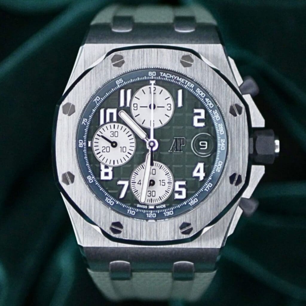 Audemars Piguet Royal Oak Offshore Selfwinding Chronograph 42mm Khaki Green Dial Gray Titanium Bezel Green Rubber Strap MINT COMPLETE SET 26238TI.OO.A056CA.01