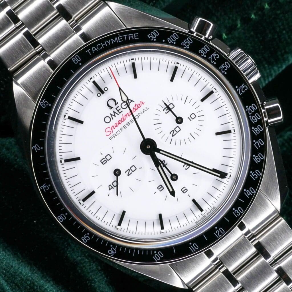 NEW UNWORN Omega Speedmaster Chronograph 42MM White Dial Stainless Steel COMPLETE SET 310.30.42.50.04.001