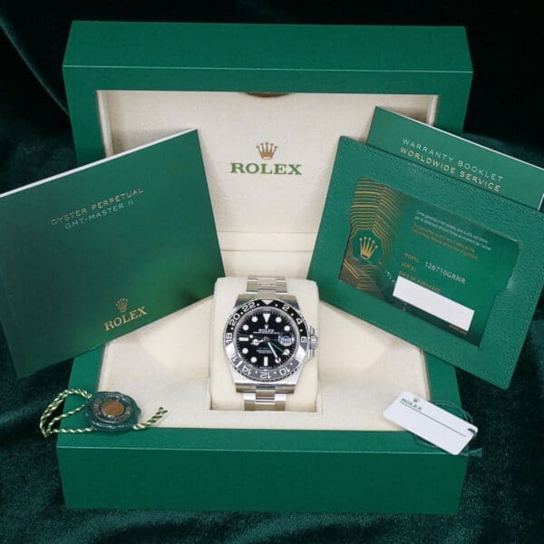 NEW UNWORN 2024 Rolex GMT-Master II Bruce Wayne 40mm Black Dial