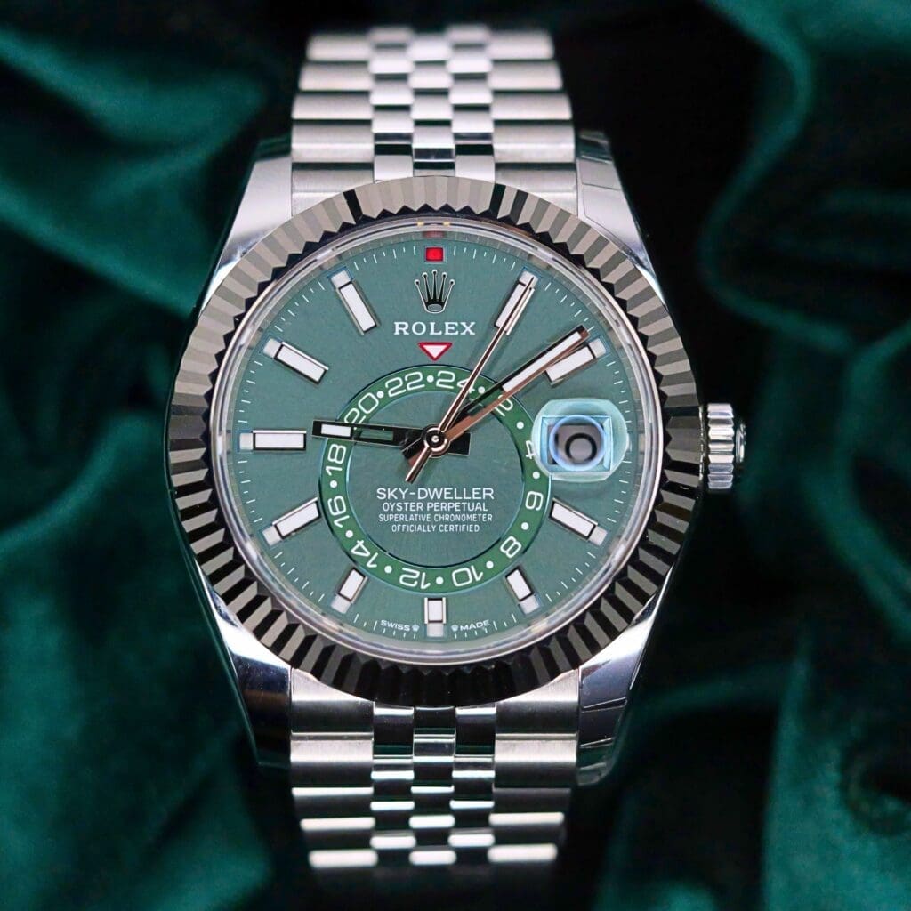 NEW UNWORN 2024 Rolex Sky-Dweller Green Dial 42MM Fluted Bezel White Gold Oystersteel Jubilee Bracelet COMPLETE SET 336934