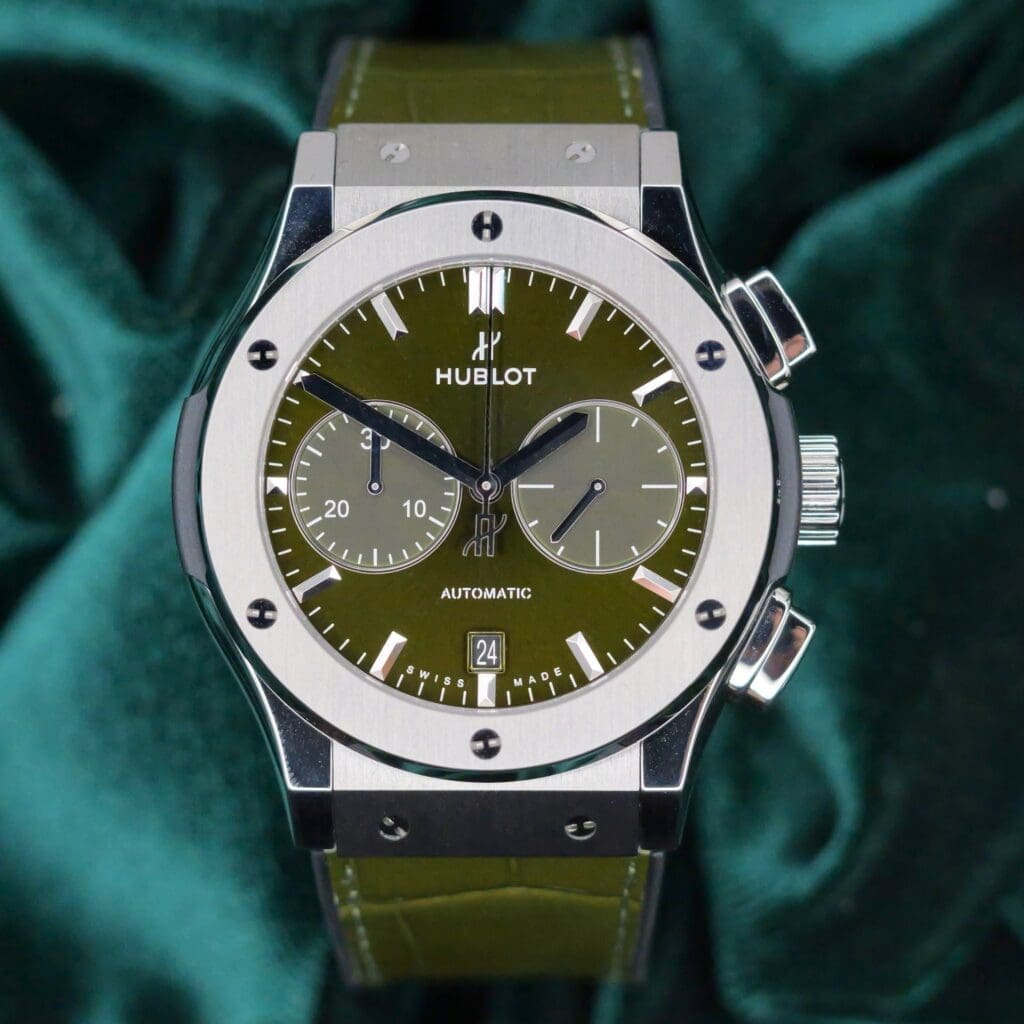 Hublot Classic Fusion Green Dial 42MM Titanium COMPLETE SET MINT CONDITION 541.NX.8970.RX