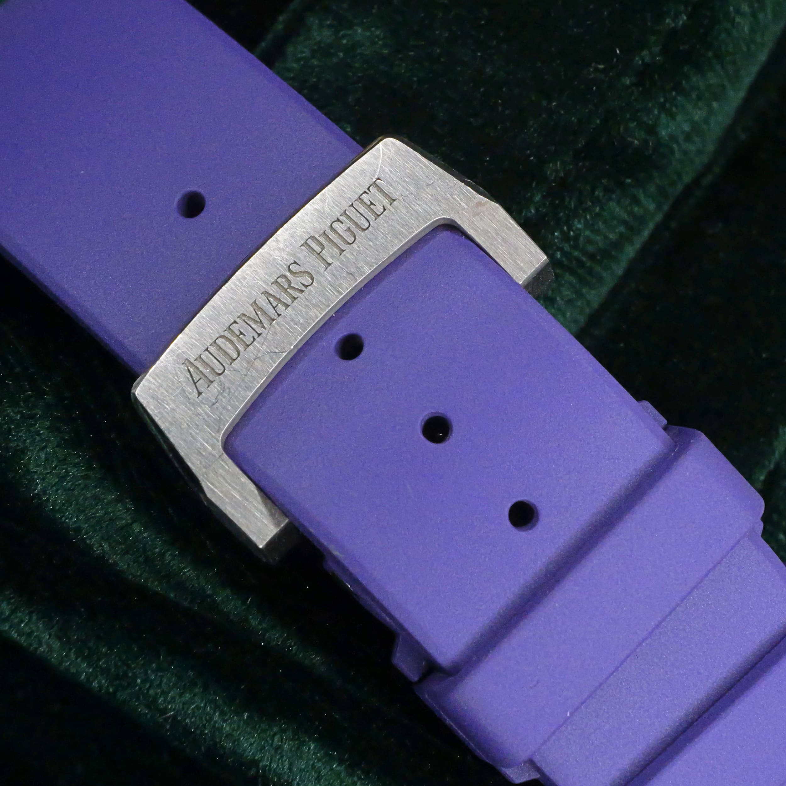 Audemars Piguet Royal Oak Selfwinding Chronograph 41MM Purple Dial