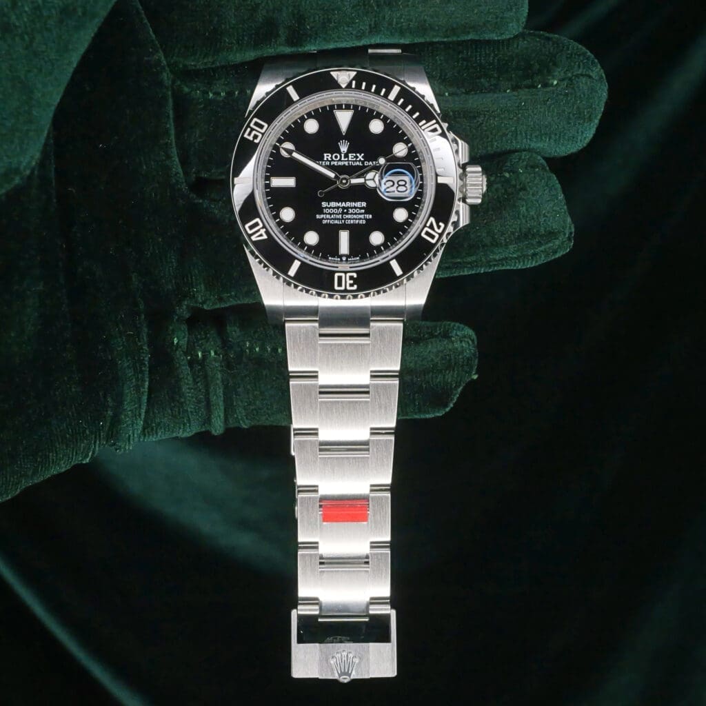 Rolex Submariner Date 126610LN eye-level view bracelet and dial