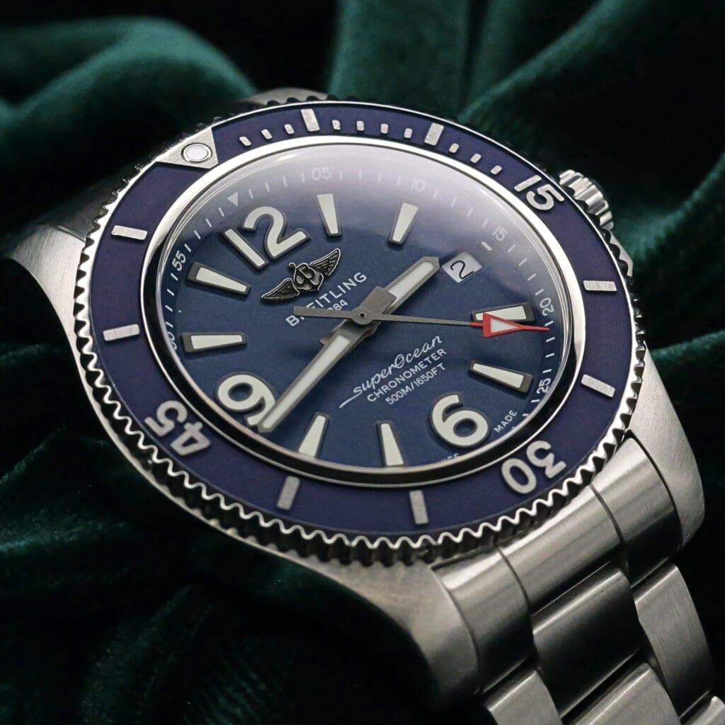 Breitling Superocean Blue Dial Blue Bezel Stainless Steel Bracelet 42mm MINT CONDITION COMPLETE SET A17366