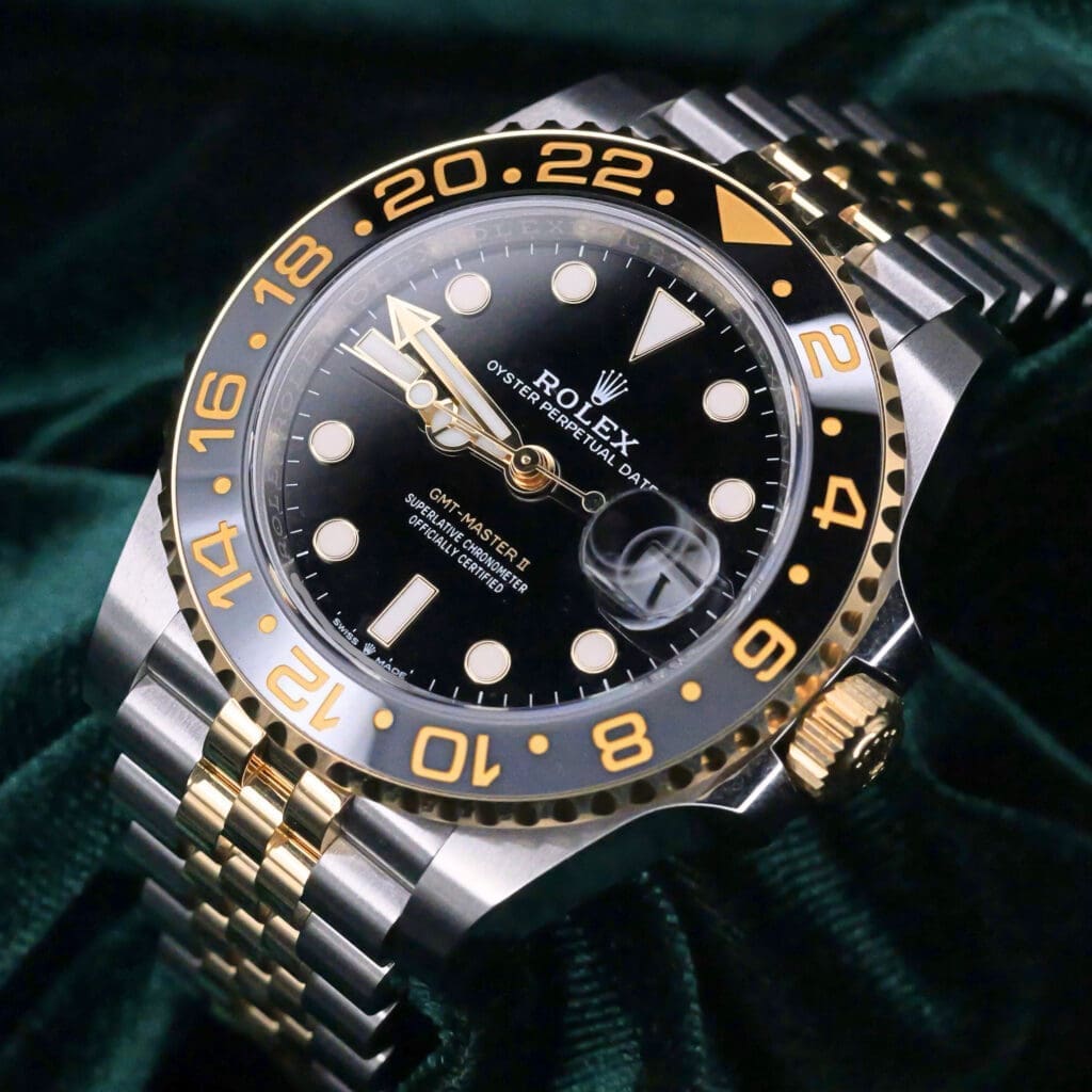 2025 NEW UNWORN Rolex GMT Master II "Bumblebee" Black Dial Black/Grey Ceramic Bezel Jubilee Bracelet Two-Tone Yellow Gold Stainless Steel 40mm COMPLETE SET 126713GRNR