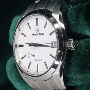 Grand Seiko SBGA211 “Snowflake” diagonal left upright