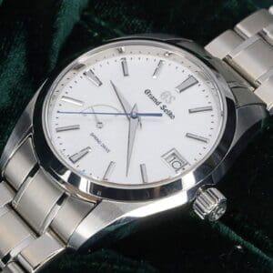 Grand Seiko SBGA211 “Snowflake” diagonal left flat