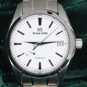 Grand Seiko SBGA211 “Snowflake” front view zoomed in