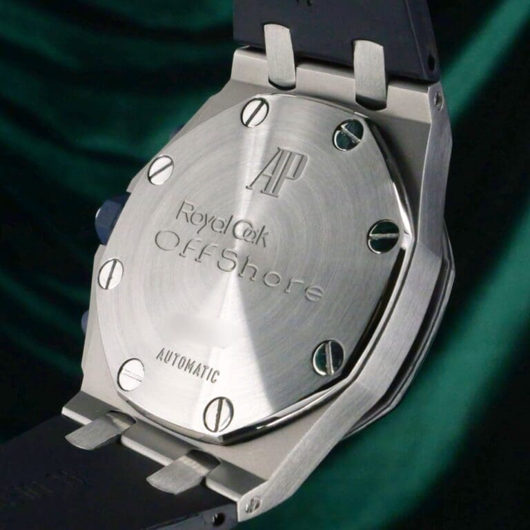 18 - caseback (1)