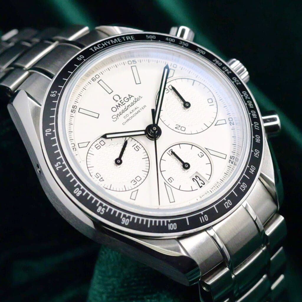Omega Speedmaster Racing Chronograph Silver Dial Black Aluminum Bezel Stainless Steel 40mm MINT CONDITION COMPLETE SET 326.30.40.50.02.001
