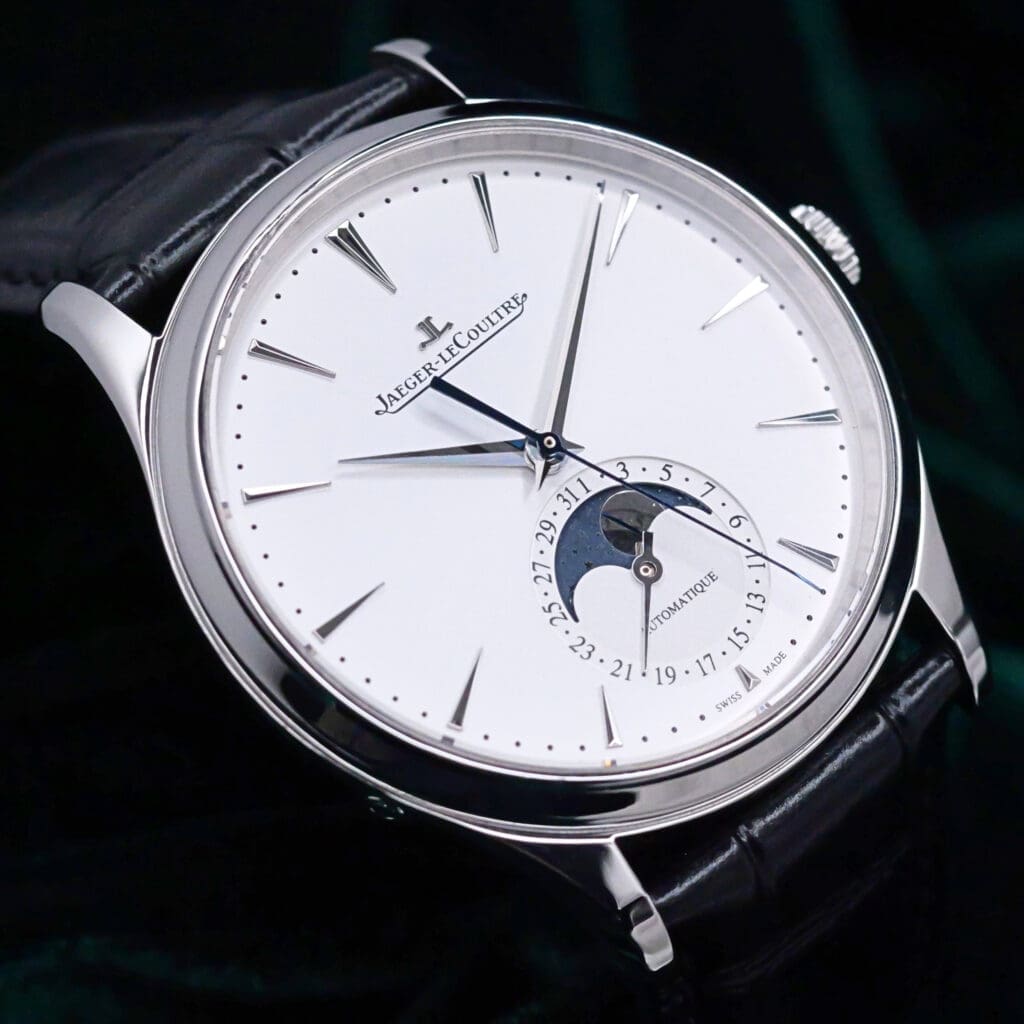 Jaeger-LeCoultre Master Ultra Thin Moon Silvered Grey Sunburst Dial Leather Strap Stainless Steel 39mm MINT CONDITION COMPLETE SET Q1368430