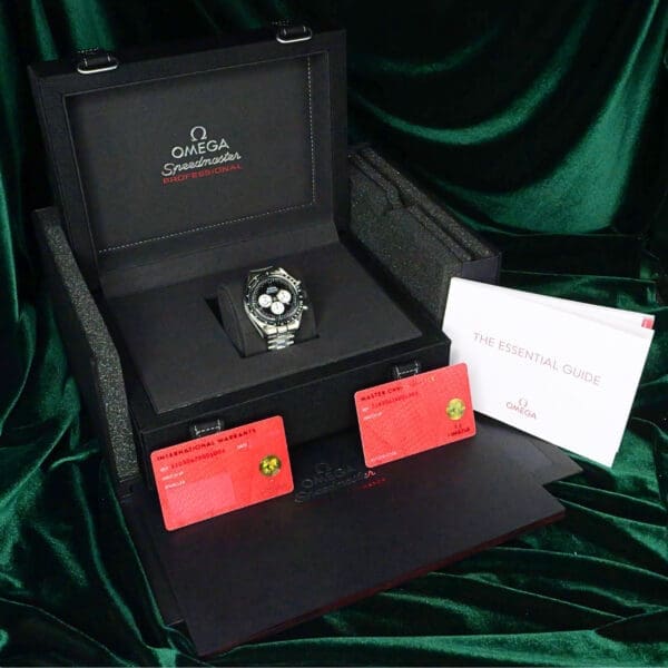 2026 NEW UNWORN Omega Speedmaster Moonwatch Professional 