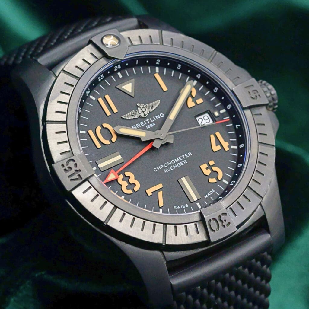 Breitling Avenger "Night Mission" Black Dial Black Rubber Strap Titanium 45mm MINT CONDITION COMPLETE SET V32395