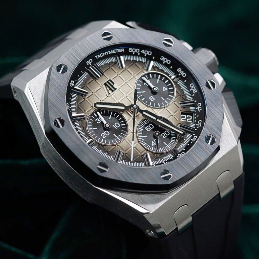 Audemars Piguet Royal Oak Offshore Chronograph  Smoked Taupe Dial Black Rubber Strap Stainless Steel 43mm MINT CONDITION COMPLETE SET 26420SO.OO.A600CA.01