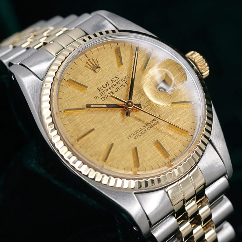 Rolex Datejust Champagne Linen Dial Yellow Gold Fluted Bezel Jubilee Bracelet Two-Tone 18K Yellow Gold Stainless Steel 36mm MINT CONDITION COMPLETE SET 16013