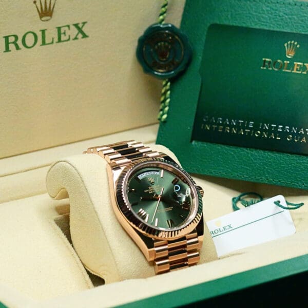 Rolex Day-Date 40 Olive Green Roman Dial Fluted Bezel 18K Rose