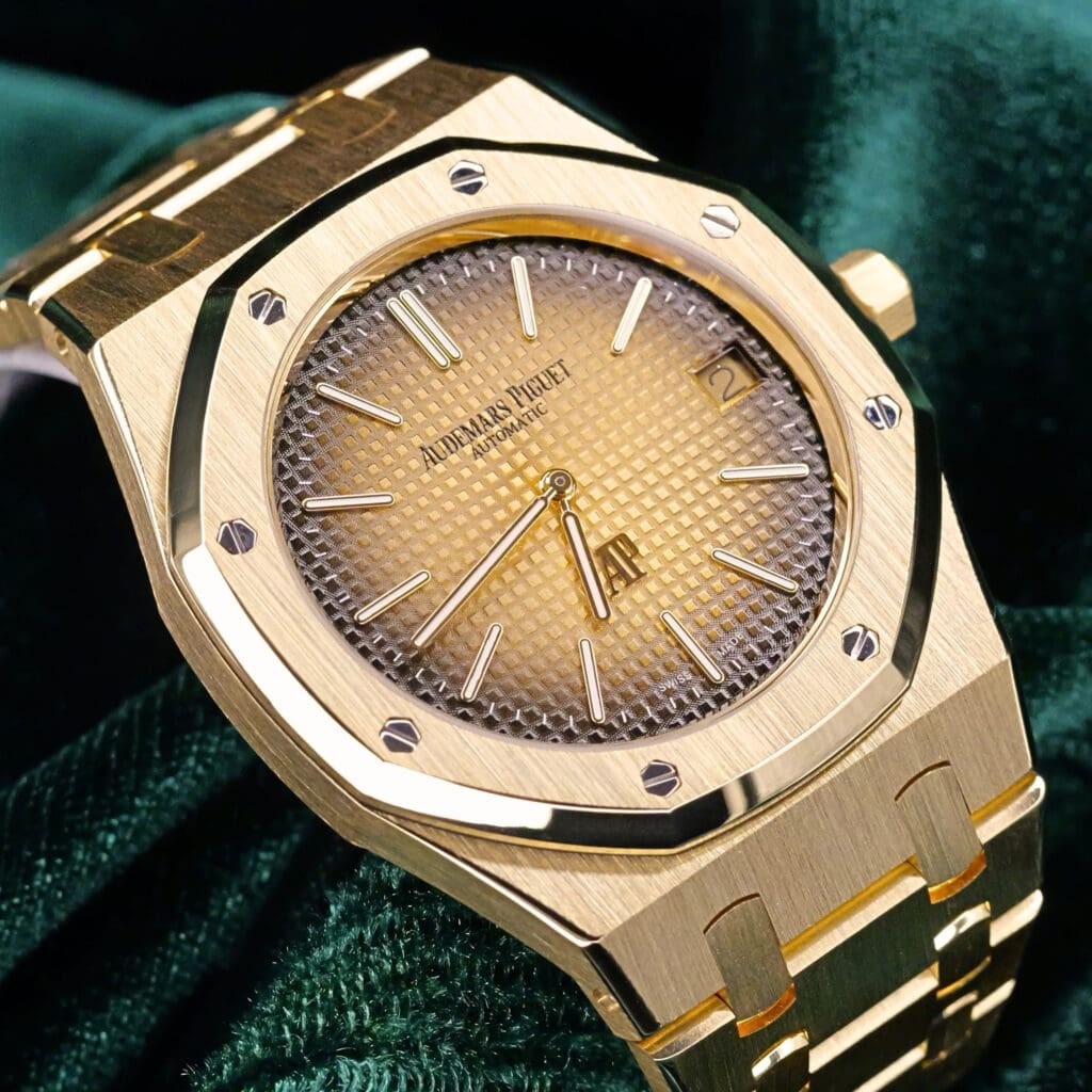 Audemars Piguet Royal Oak Extra Thin "Jumbo" Smoked Yellow Gold-Toned Dial 18K Yellow Gold 39mm MINT CONDITION 16202BA.OO.1240BA.02