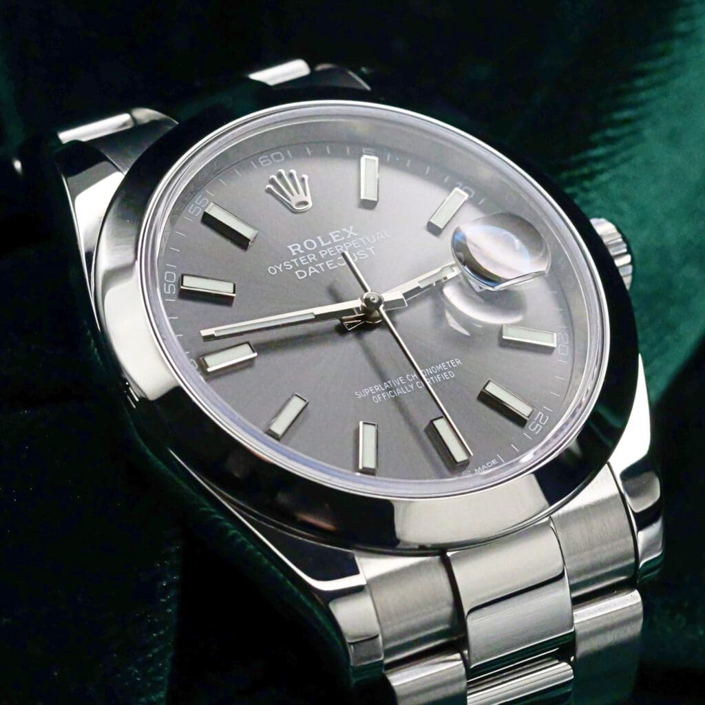 Rolex Datejust Grey Dial Smooth Bezel Oyster Bracelet Stainless Steel 41mm MINT CONDITION 126300
