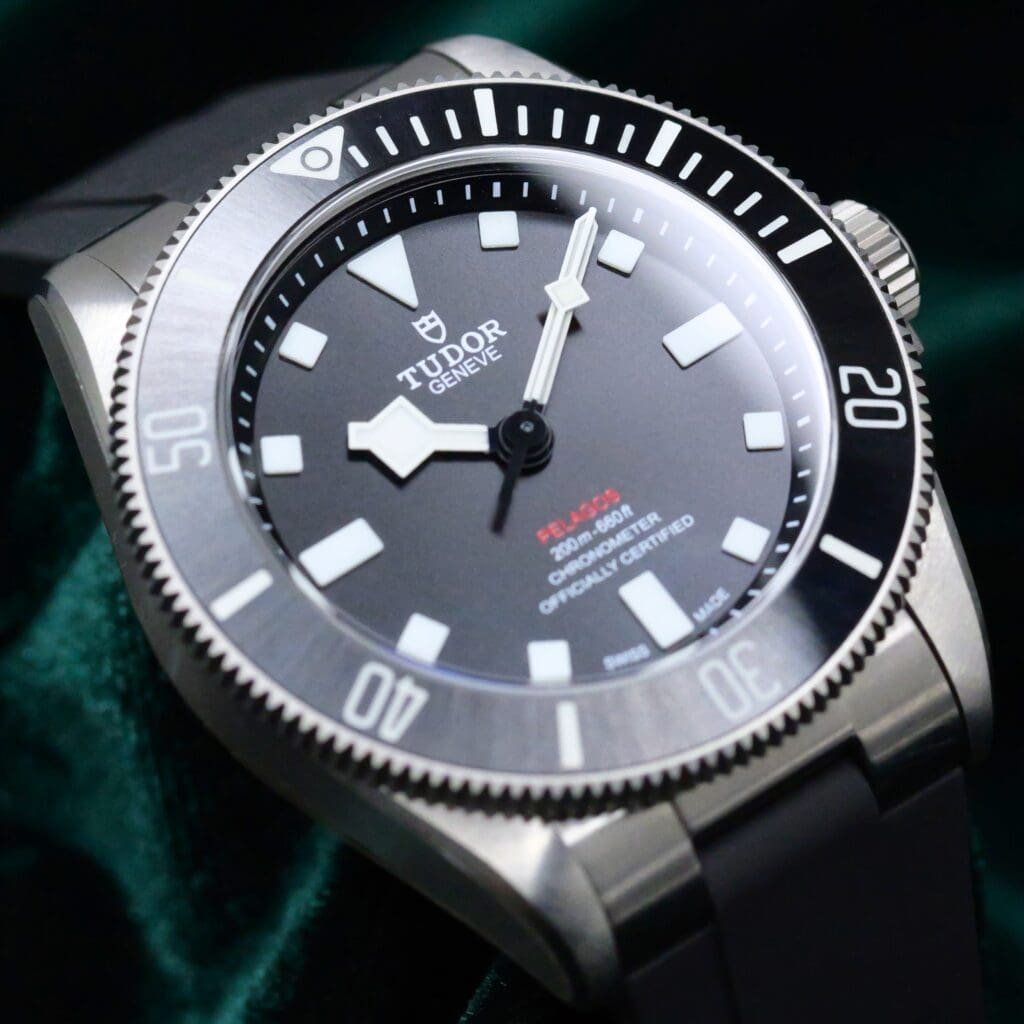 2025 Tudor Pelagos  Black Dial Black Bezel Black Rubber Strap Titanium 39mm MINT CONDITION COMPLETE SET 25407N