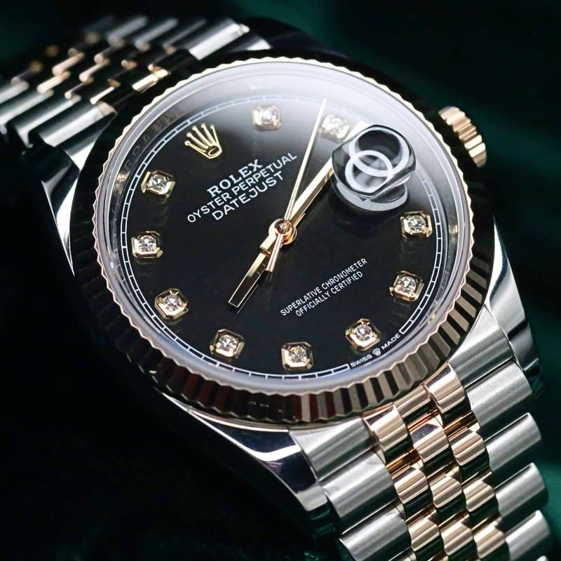 Rolex Datejust Black Dial Diamond Markers Fluted Bezel Two-Tone Jubilee Bracelet 18K Rose Gold Stainless Steel 36mm MINT CONDITION COMPLETE SET 126231-0019