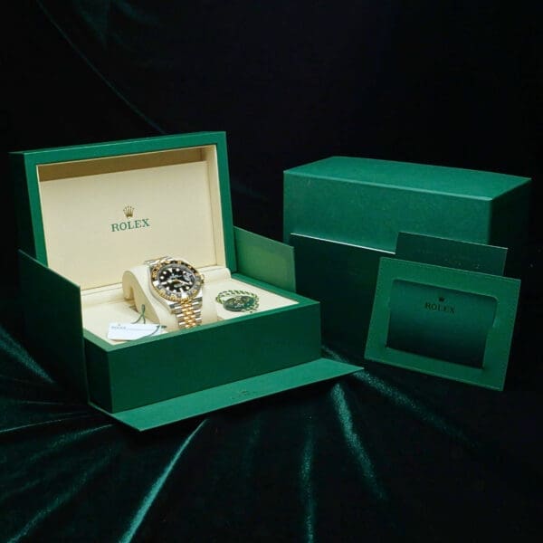 2026 NEW UNWORN Rolex GMT-Master II 