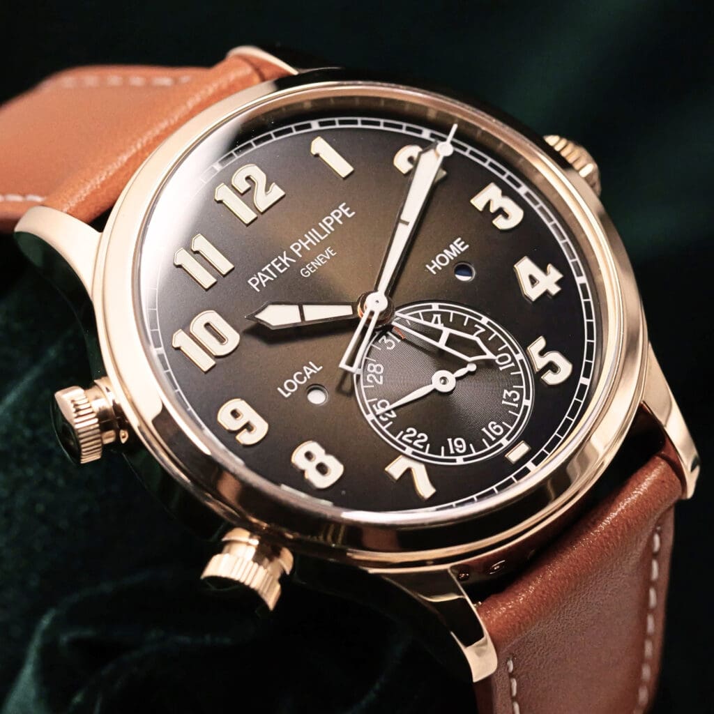 Patek Philippe Calatrava Pilot Travel Time Brown Dial Brown Leather Strap 18K Rose Gold 42mm MINT CONDITION COMPLETE SET 5524R-001