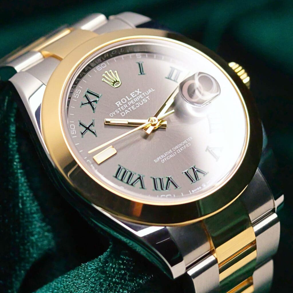 2025 Rolex Datejust 41 "Wimbledon" Slate Gray Dial Green Roman Numerals Smooth Bezel Oyster Bracelet Two-Tone 18K Yellow Gold Stainless Steel 41mm MINT CONDITION COMPLETE SET 126303