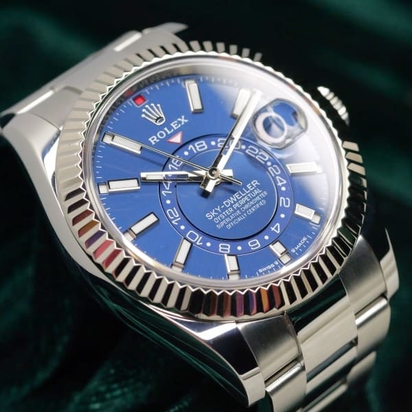 Rolex Sky-Dweller Blue Dial Fluted Bezel Oyster Bracelet Two-Tone 18K White Gold Stainless Steel 42mm MINT CONDITION COMPLETE SET 336934
