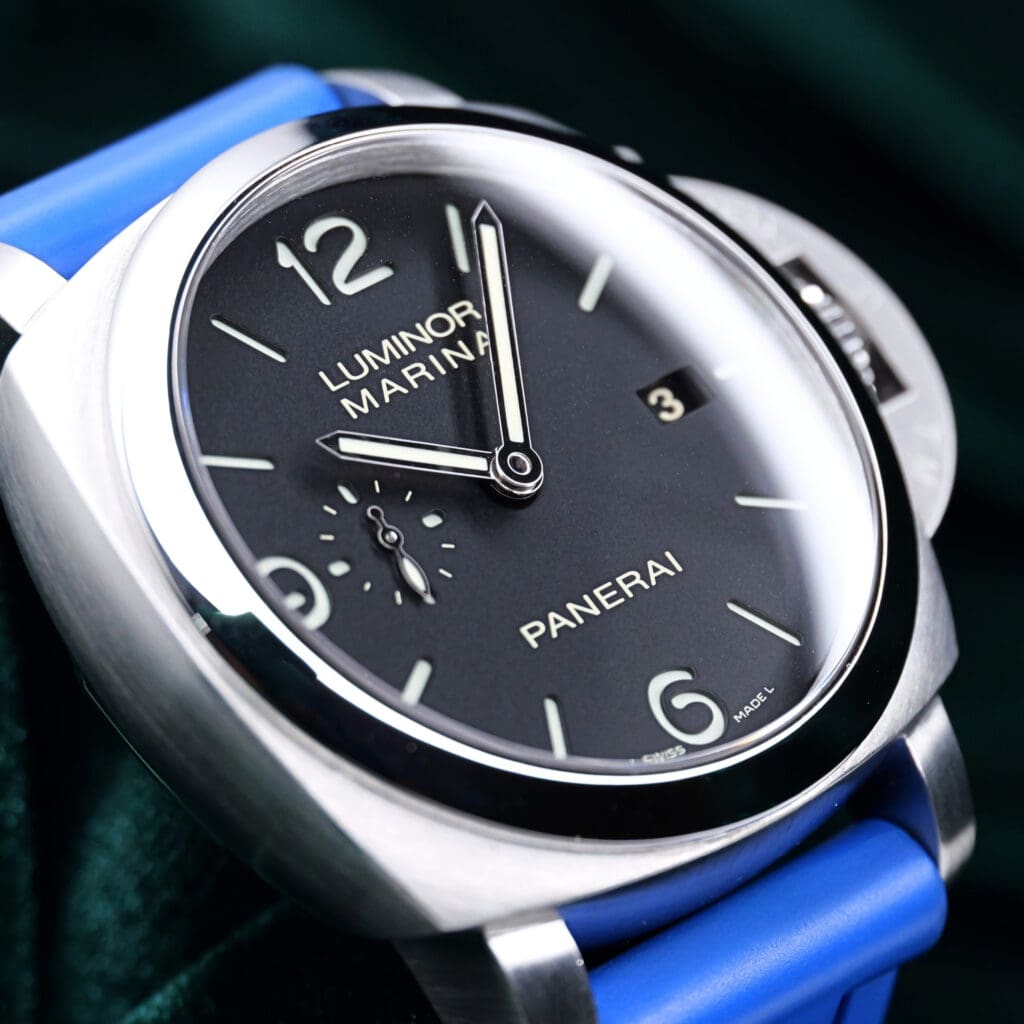 Panerai Luminor Marina 1950 3 Days Automatic Black Dial Blue Rubber Strap Stainless Steel 44mm MINT CONDITION COMPLETE SET PAM00312